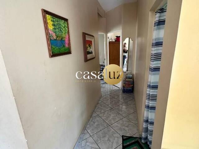 Casa para Venda em Sarzedo - 2