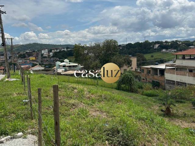 Terreno para Venda em Sarzedo - 4