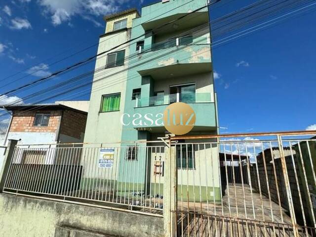#CO0013 - Cobertura para Venda em Sarzedo - MG