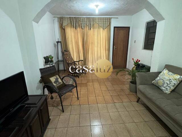 Casa para Venda em Belo Horizonte - 4