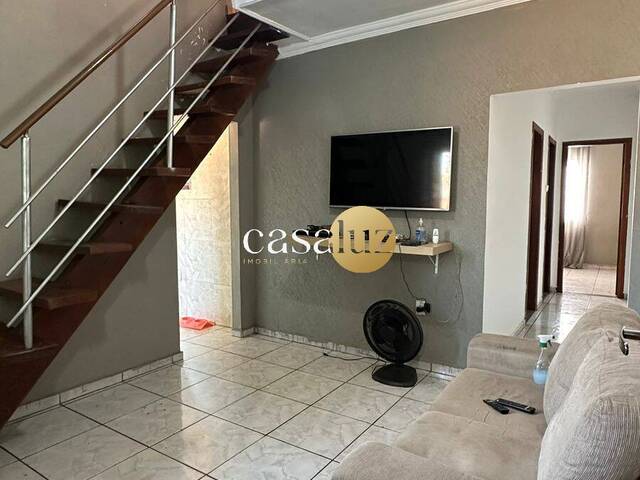 #CO0021 - Cobertura para Venda em Sarzedo - MG