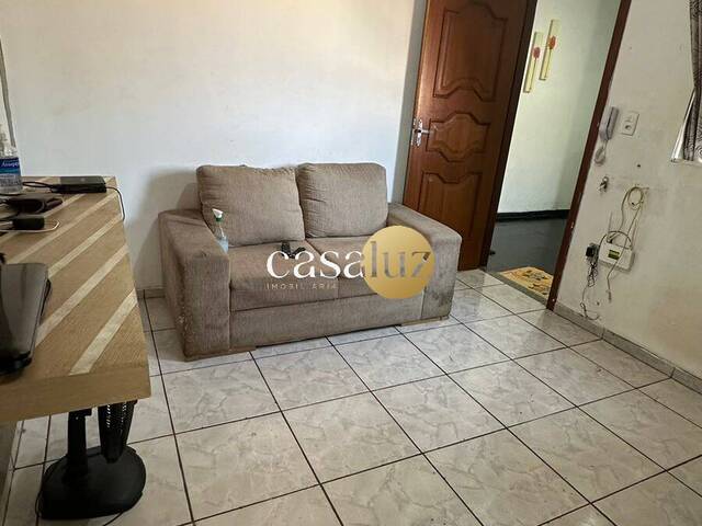 #CO0021 - Cobertura para Venda em Sarzedo - MG