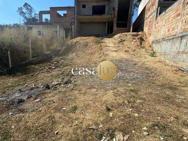 Casa para Venda em Sarzedo - 2