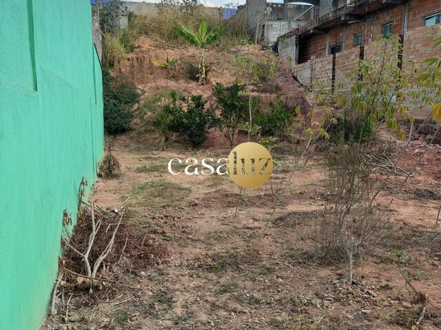 Terreno para Venda em Sarzedo - 4
