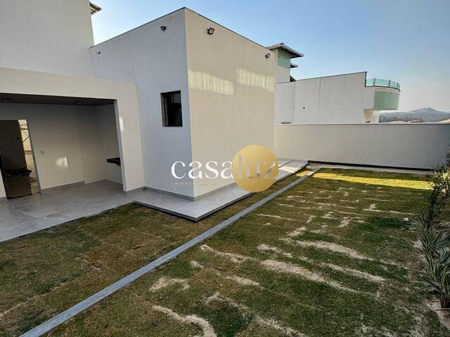 Casa para Venda em Sarzedo - 5