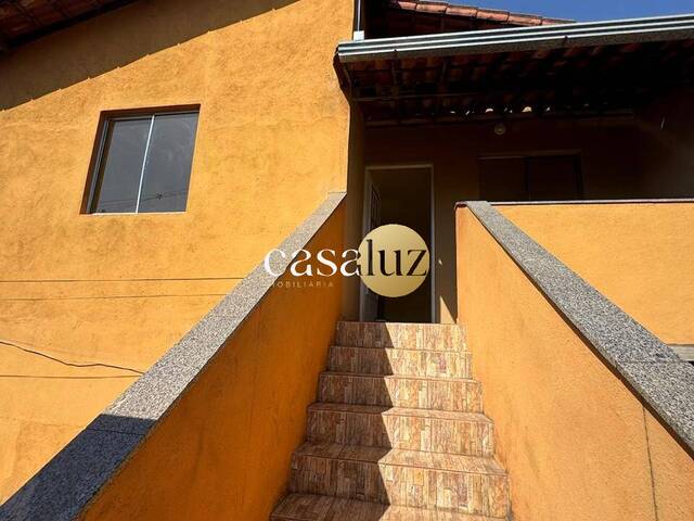 Casa para Venda em Sarzedo - 2