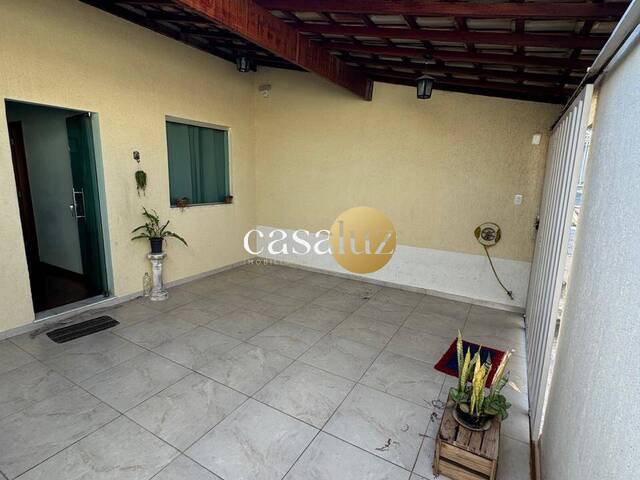 #CA0218 - Casa para Venda em Ibirité - MG