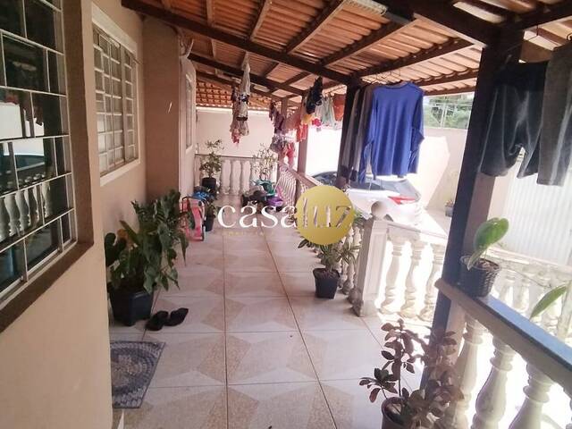 Casa para Venda em Sarzedo - 3