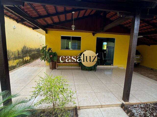 Casa para Venda em Sarzedo - 2