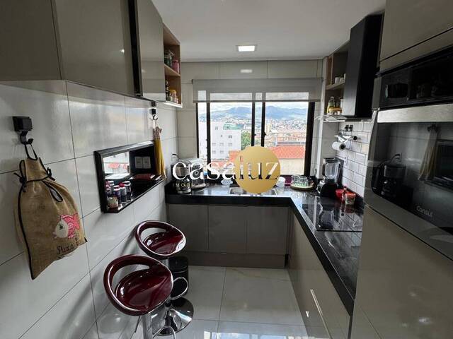 Apartamento para Venda em Contagem - 5