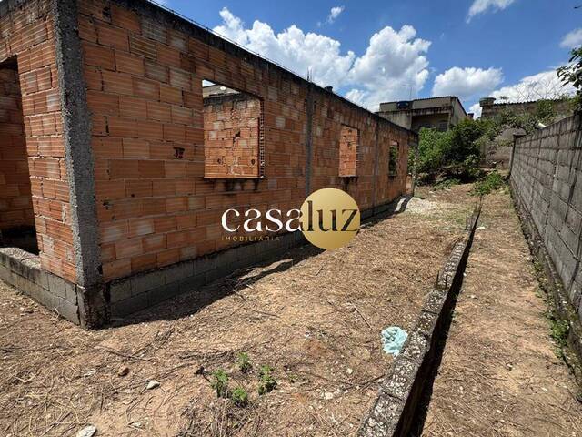 #CA0277 - Casa para Venda em Sarzedo - MG