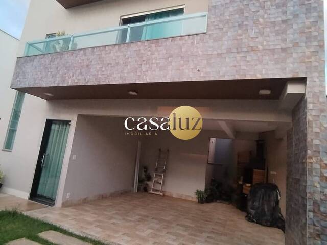 #CA0295 - Casa para Venda em Sarzedo - MG