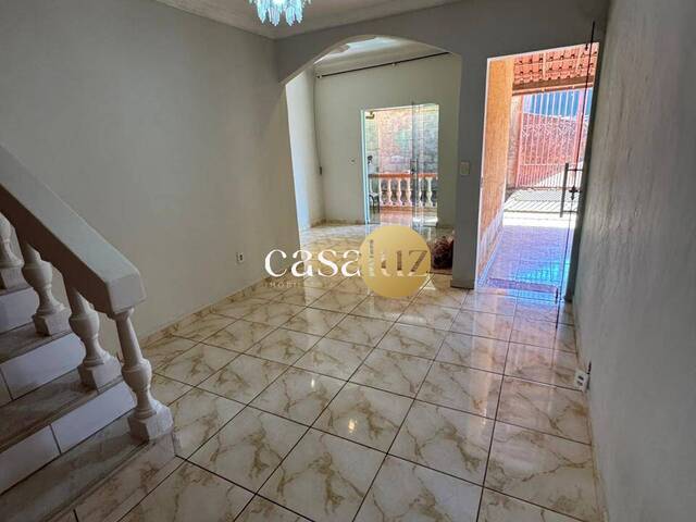 #CA0301 - Casa para Venda em Sarzedo - MG