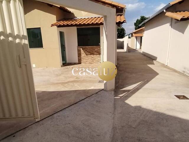 #CA0303 - Casa para Venda em Mário Campos - MG