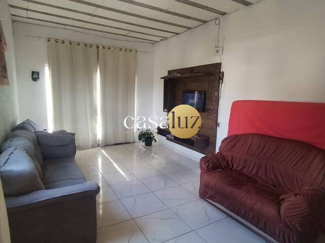 #CA0304 - Casa para Venda em Sarzedo - MG