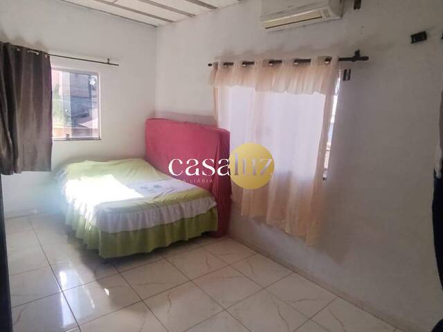 #CA0304 - Casa para Venda em Sarzedo - MG