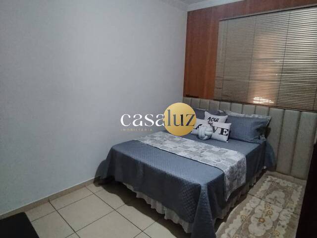 Apartamento para Venda em Sarzedo - 4