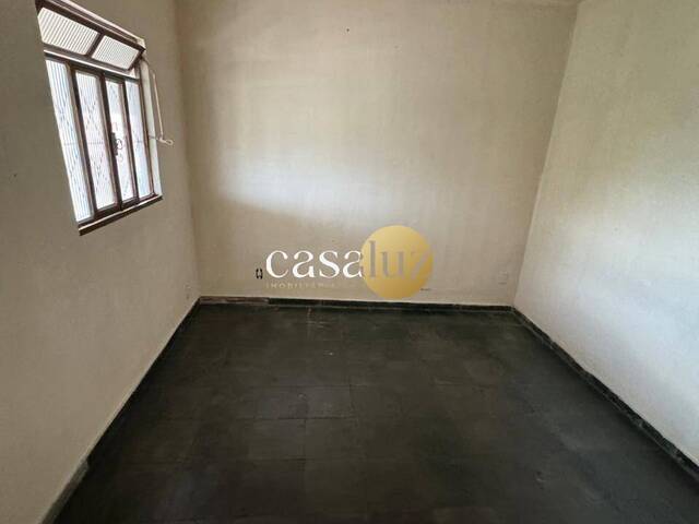 Casa para Venda em Ibirité - 5