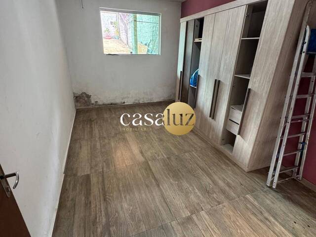 Casa para Venda em Ibirité - 4