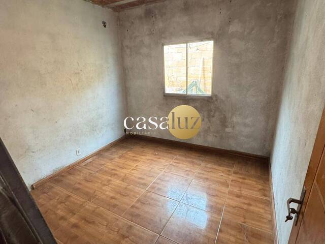 #CA0312 - Casa para Venda em Sarzedo - MG