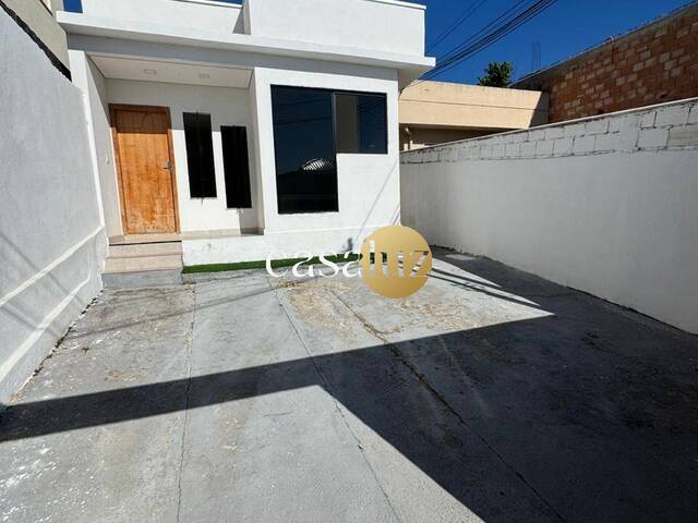 #CA0320 - Casa para Venda em Sarzedo - MG