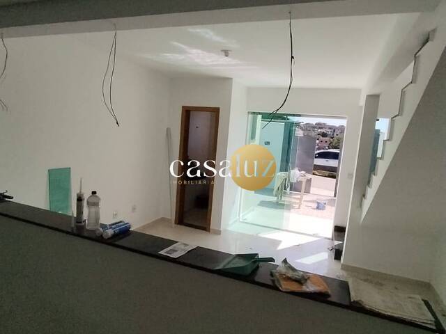 Casa para Venda em Sarzedo - 5