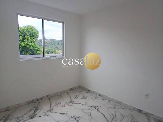 Apartamento para Venda em Ibirité - 5