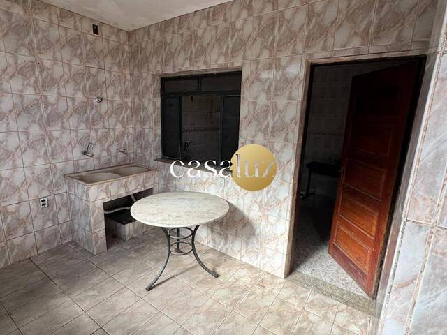 Casa para Venda em Contagem - 5