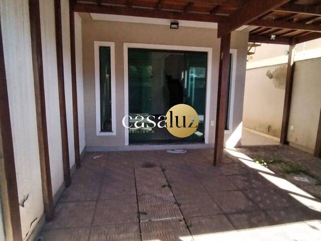 #CA0367 - Casa para Venda em Sarzedo - MG