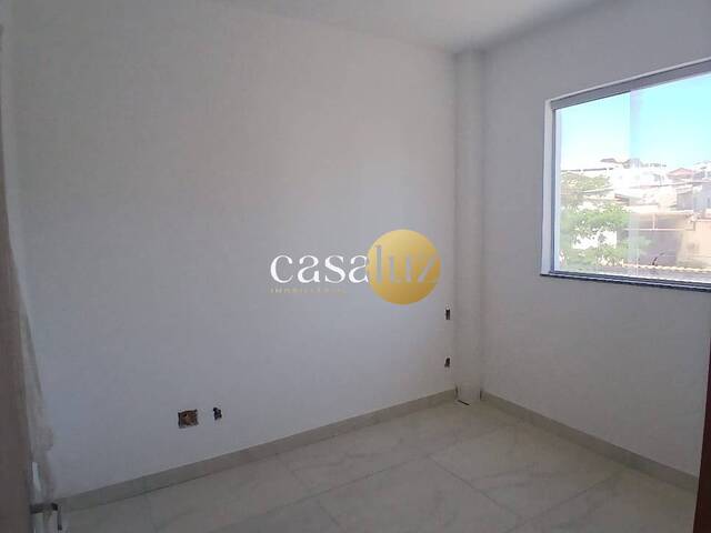 Casa para Venda em Ibirité - 4
