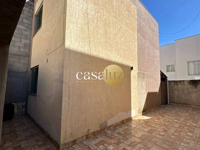 #CA0393 - Casa para Venda em Sarzedo - MG