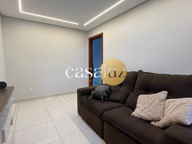 #CA0396 - Casa para Venda em Sarzedo - MG