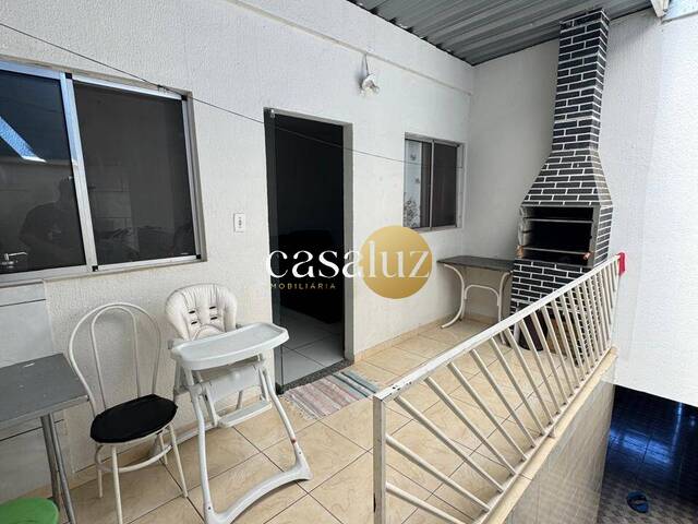 #CA0407 - Casa para Venda em Sarzedo - MG