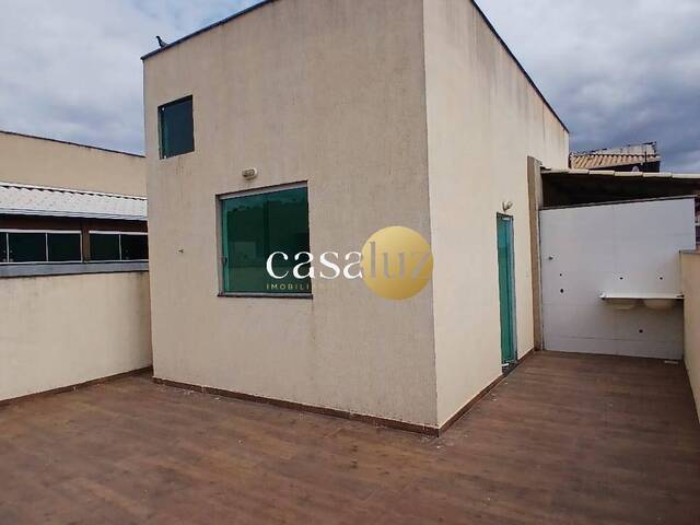 #CO0007 - Cobertura para Venda em Sarzedo - MG