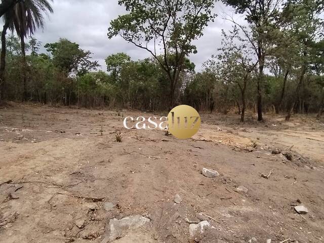 Venda em Serra Azul - Sarzedo