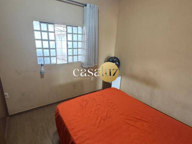 Casa para Venda em Ibirité - 4