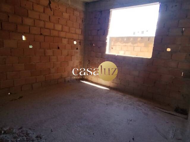 Casa para Venda em Sarzedo - 4