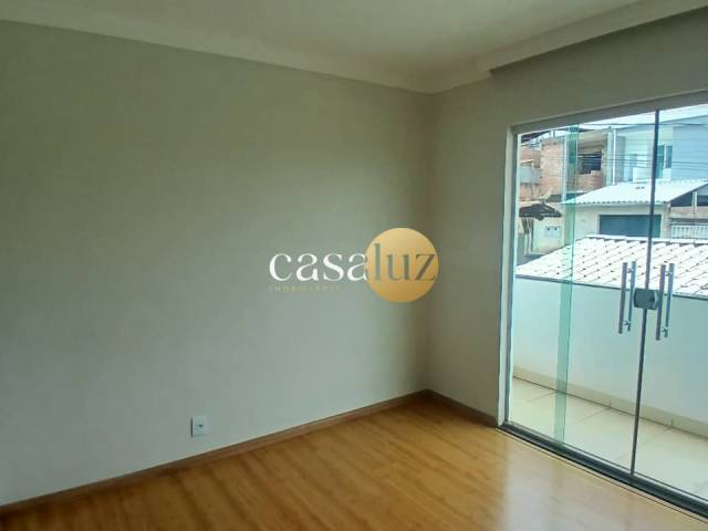 #CO0051 - Cobertura para Venda em Sarzedo - MG