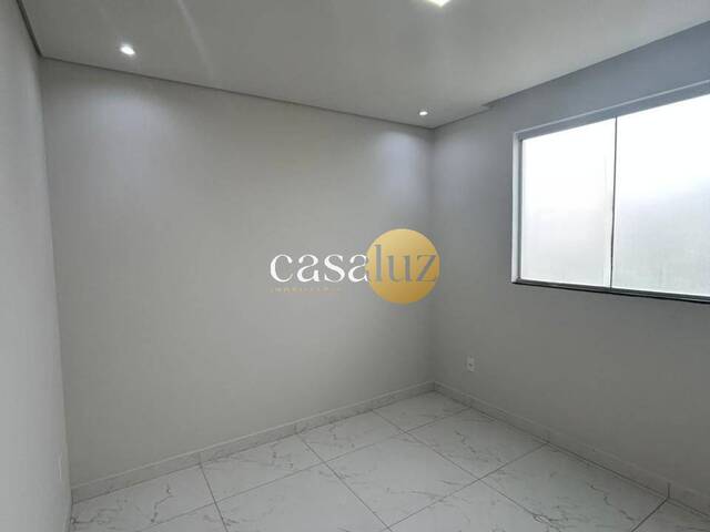 #AP0215 - Apartamento para Venda em Sarzedo - MG