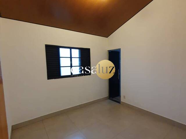 Casa para Venda em Sarzedo - 3