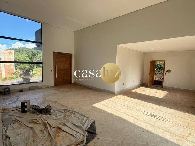#CA0487 - Casa para Venda em Mário Campos - MG