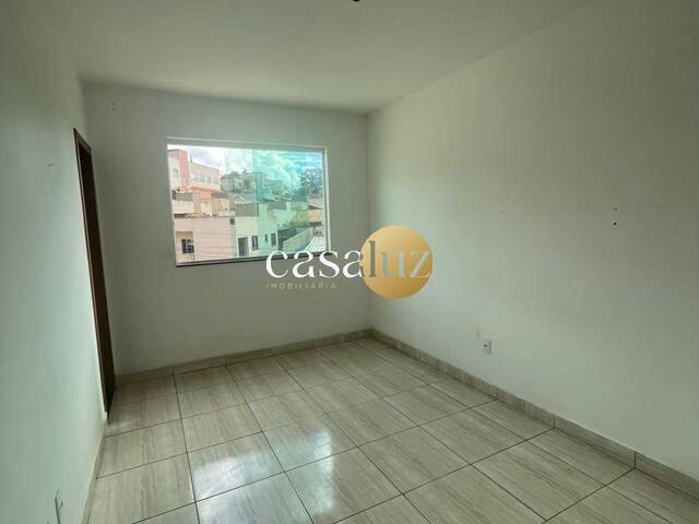 #CO0055 - Cobertura para Venda em Sarzedo - MG