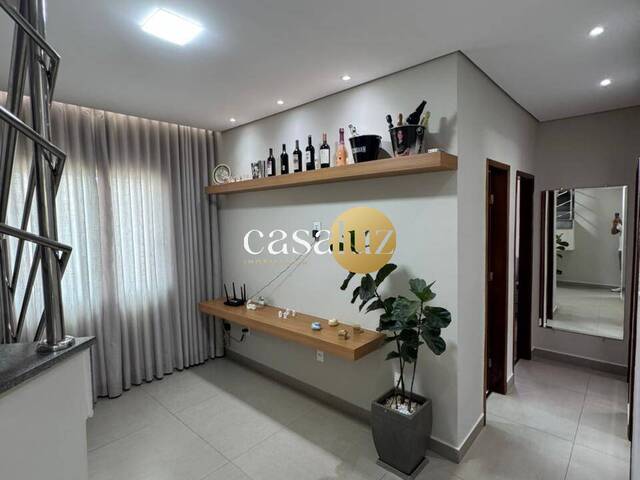 Venda em Santa Rosa - Sarzedo