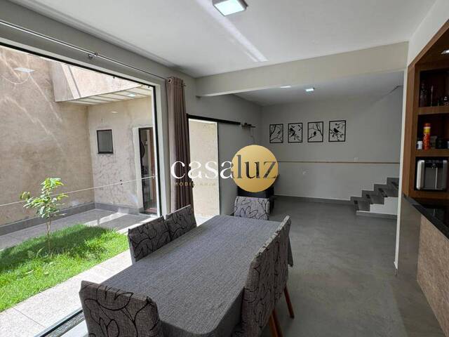 #CA0494 - Casa para Venda em Ibirité - MG