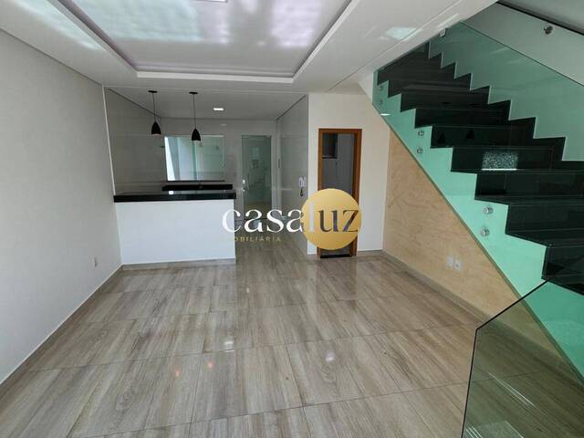 #CA0499 - Casa para Venda em Sarzedo - MG