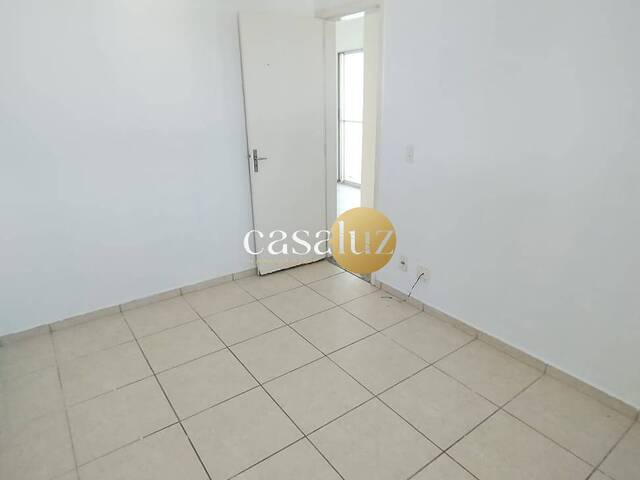 Apartamento para Venda em Sarzedo - 5