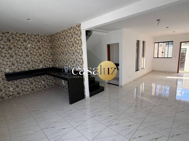 #CA0501 - Casa para Venda em Sarzedo - MG