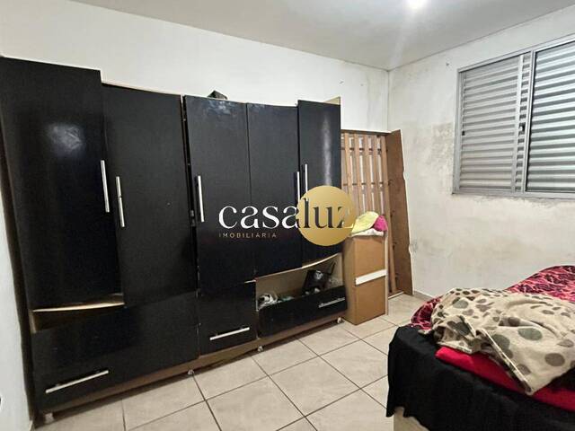 Apartamento para Venda em Sarzedo - 5