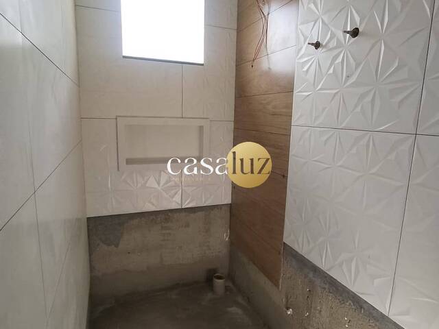 Casa para Venda em Sarzedo - 5