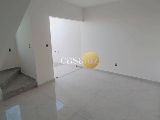 Casa para Venda em Sarzedo - 5